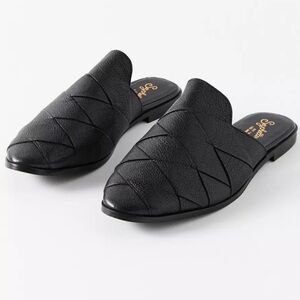 Seychelles Black Woven Leather Mules